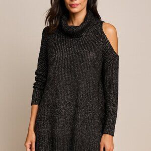 Gorgeous Torrid Gold Metallic Black Cowl Neck Single Cold Shoulder Size 3